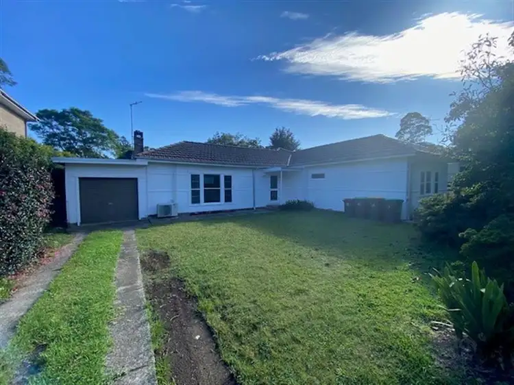 15 Berowra Road