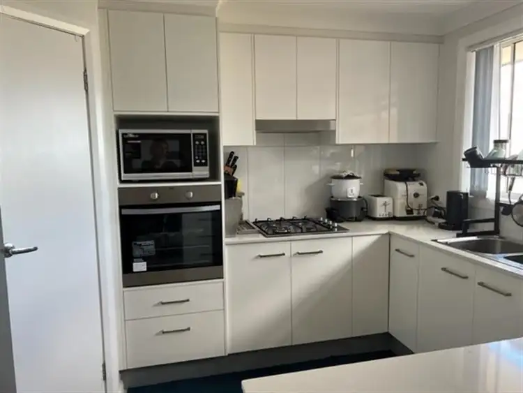 Fourth view of Homely house listing, 18 Scarborough Close, Tamworth NSW 2340