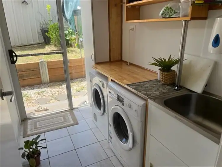 Fifth view of Homely house listing, 18 Scarborough Close, Tamworth NSW 2340