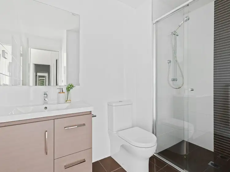 Fifth view of Homely unit listing, 301/571 Pacific Highway, Belmont NSW 2280