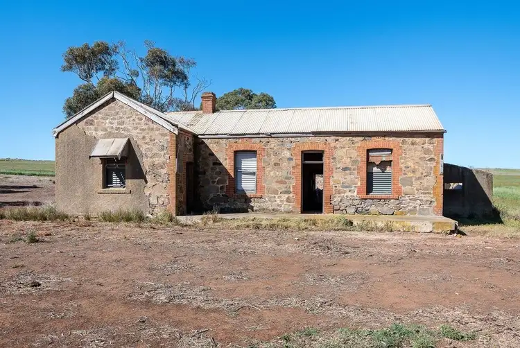 Yeates Road, Woodchester SA 5255