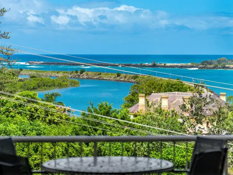 Second view of Homely unit listing, Unit 4/5-7 Pine Avenue, East Ballina NSW 2478