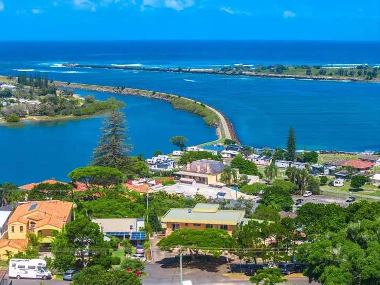 Fourth view of Homely unit listing, Unit 4/5-7 Pine Avenue, East Ballina NSW 2478