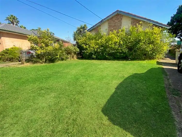 Second view of Homely house listing, 8 Kent Place, Colyton NSW 2760