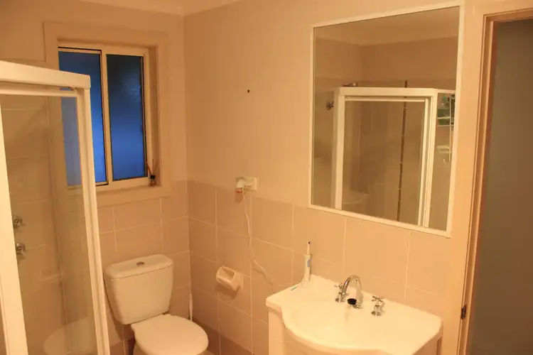 Sixth view of Homely villa listing, 4/87 Ocean Beach Road, Woy Woy NSW 2256