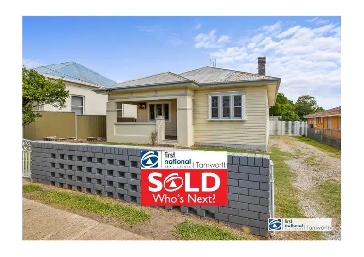 85 Crown Street, Tamworth NSW 2340