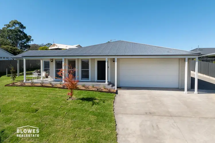 16 Hutchinson Close, Orange NSW 2800