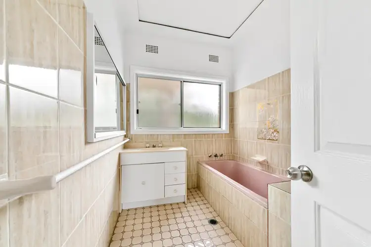 Fourth view of Homely house listing, 3 Northview Close, Niagara Park NSW 2250