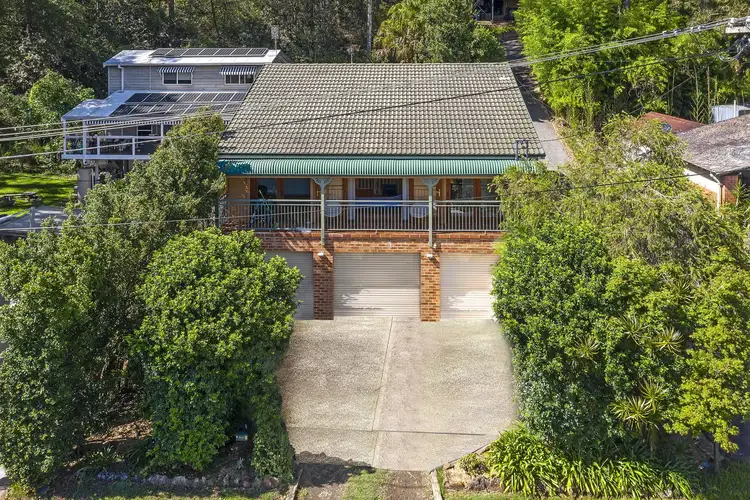 3 Edgecliff Road, Umina Beach NSW 2257