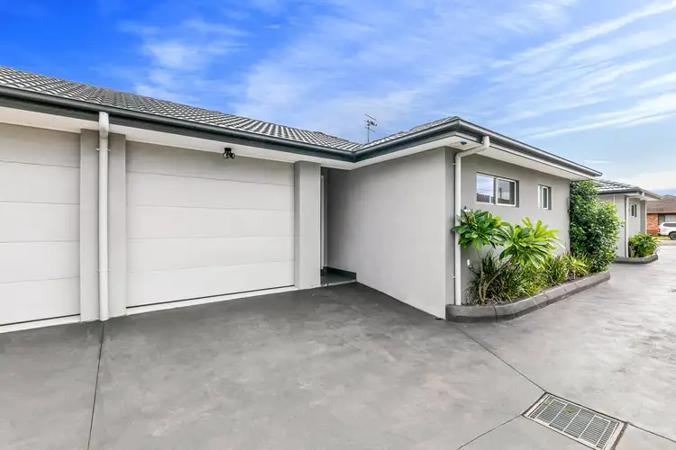 2/12 King Street, Umina Beach NSW 2257