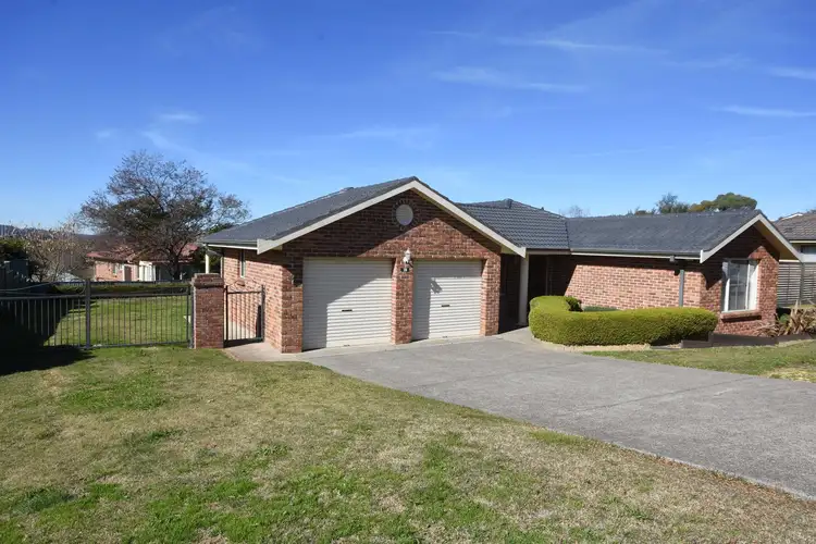 39 Amana Circuit, Orange NSW 2800