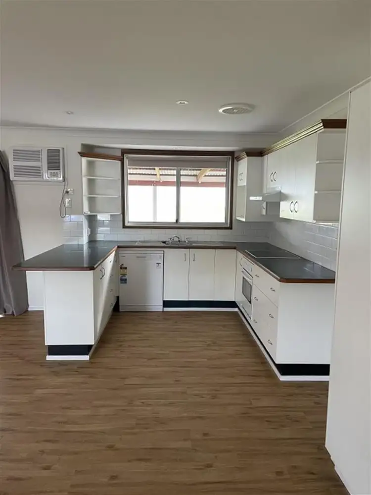 Fifth view of Homely house listing, 5 Carole Drive, Kootingal NSW 2352