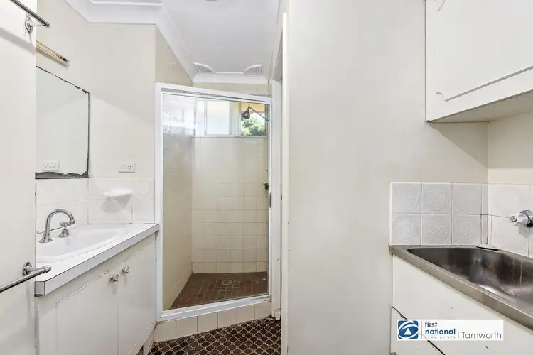 Fifth view of Homely semi-detached listing, 2 Yarmouth Parade, Tamworth NSW 2340