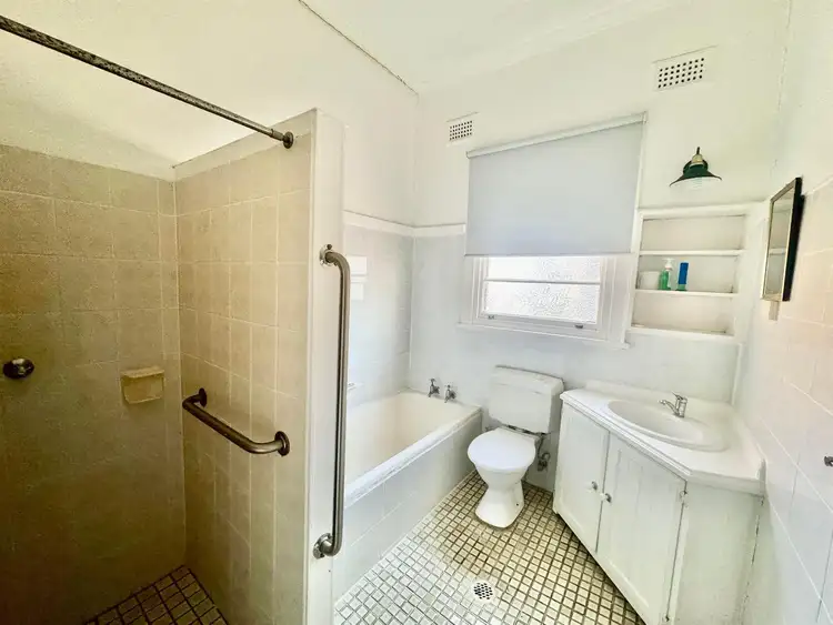 Fourth view of Homely house listing, 25 Murray Street, Cootamundra NSW 2590