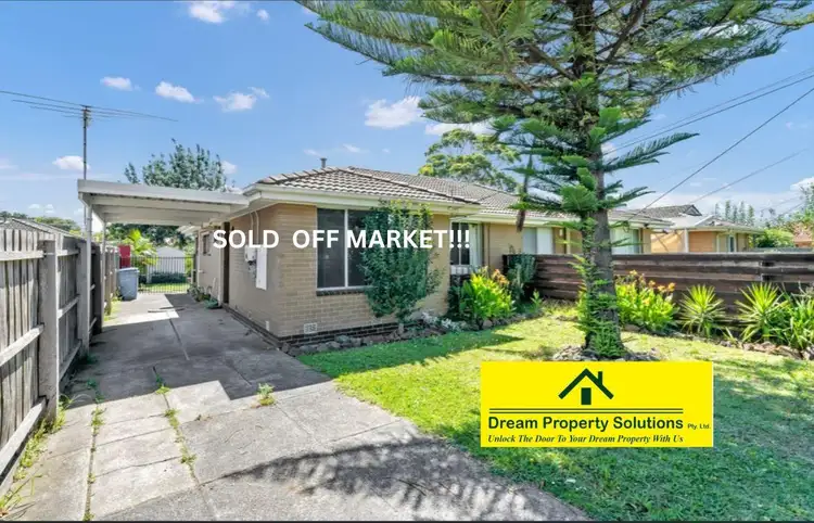 2/11 Alexander  Street, Cranbourne VIC 3977