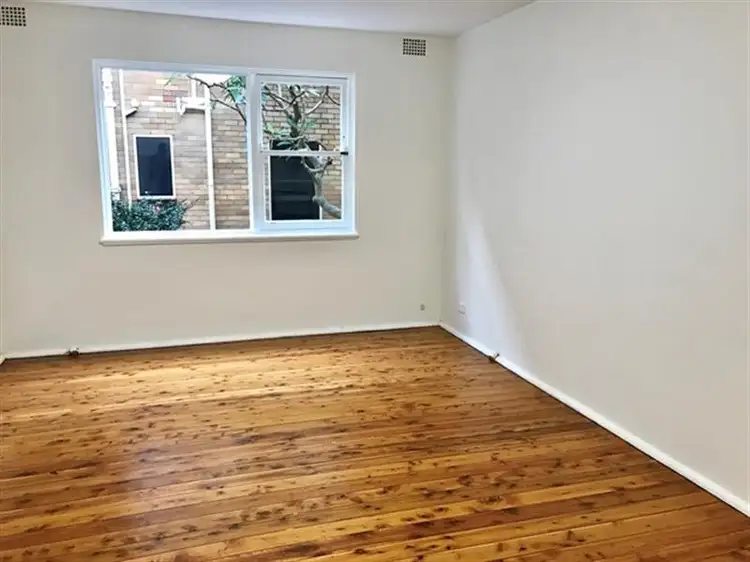 Fourth view of Homely apartment listing, 1/6 Carr Street, Coogee NSW 2034