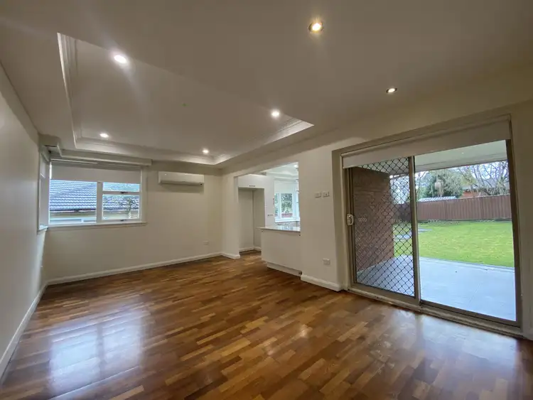 3 Hope Street