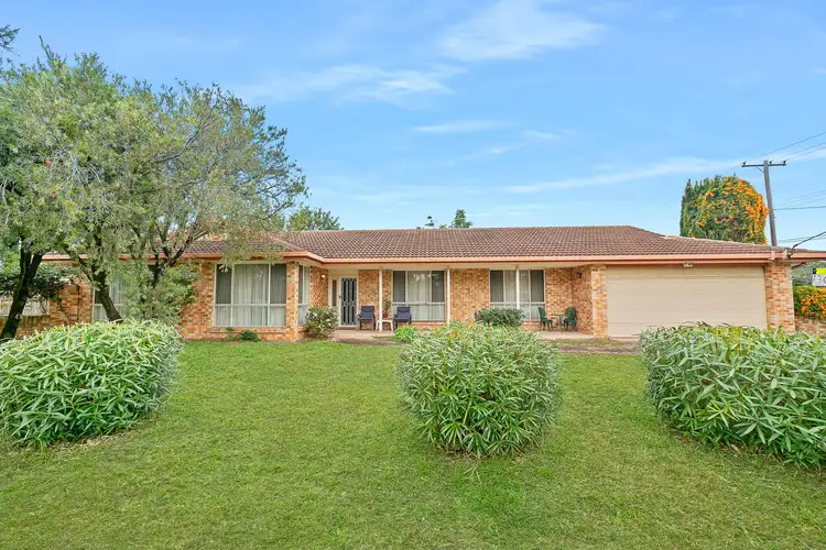 194 Ocean Beach Road, Woy Woy NSW 2256