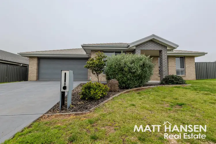 8 Nolan Esplanade, Dubbo NSW 2830