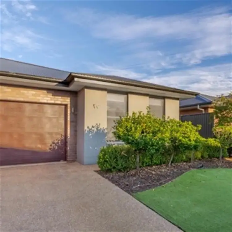 Second view of Homely house listing, 27 Fountain Circuit, Dubbo NSW 2830