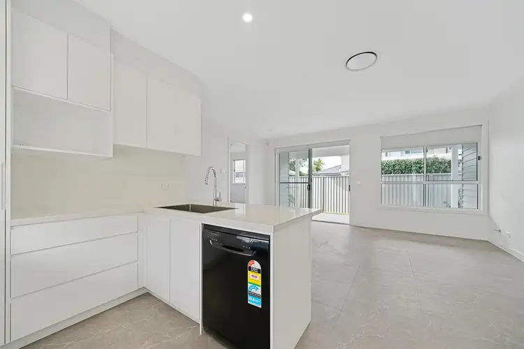 Sixth view of Homely townhouse listing, 2/37 Paul Street, Umina Beach NSW 2257
