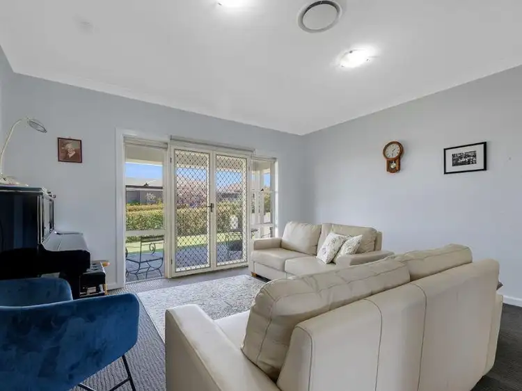 Third view of Homely house listing, 7 Sanctuary Place, Hillvue NSW 2340