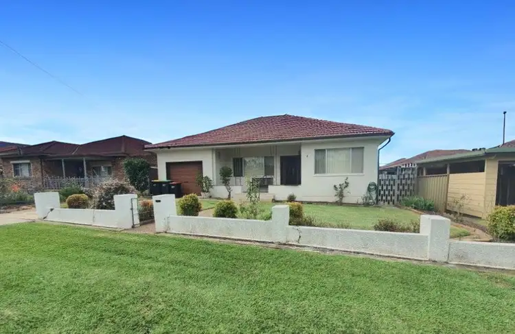 3 Mainsbridge Avenue