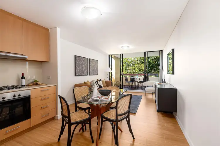 604/8 Cooper  Street, Surry Hills NSW 2010