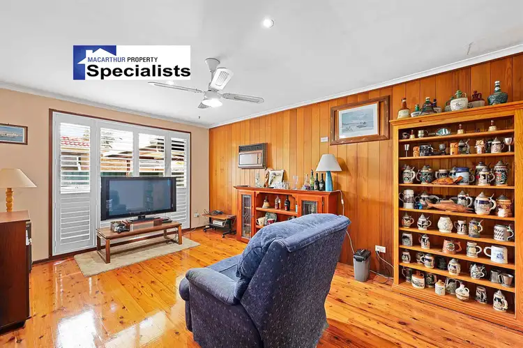 Sixth view of Homely house listing, 18 Mentha Place, Macquarie Fields NSW 2564