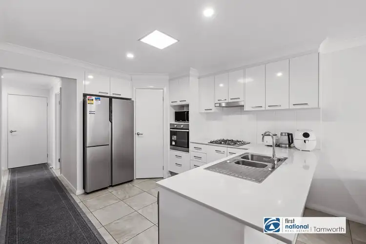 Fifth view of Homely unit listing, 2/1 Borrowdale Close, Tamworth NSW 2340