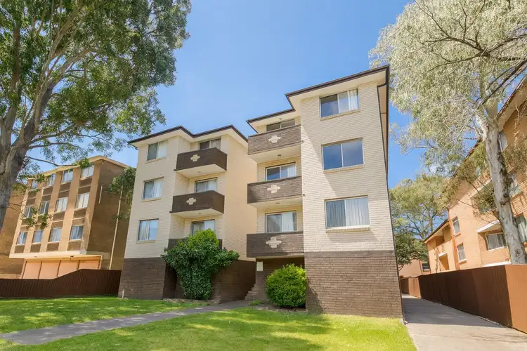 10/4 Nagle Street, Liverpool NSW 2170