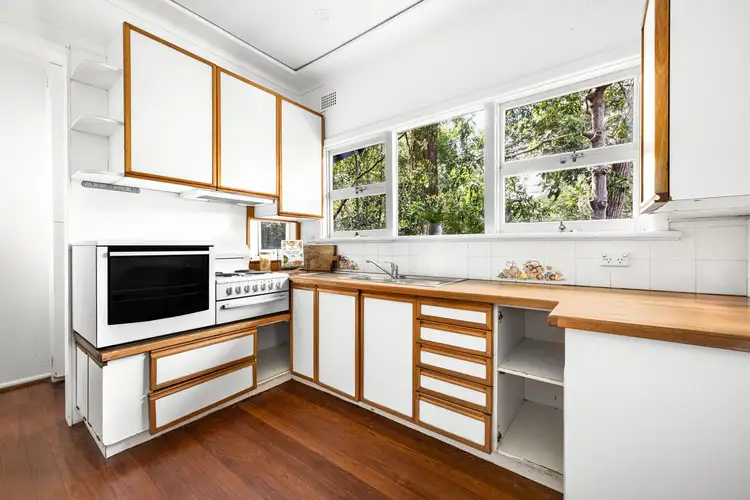 Fifth view of Homely house listing, 16 Hudson Parade, Avalon Beach NSW 2107
