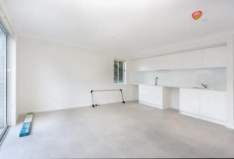 77b Arthur Street, Rosehill NSW 2142