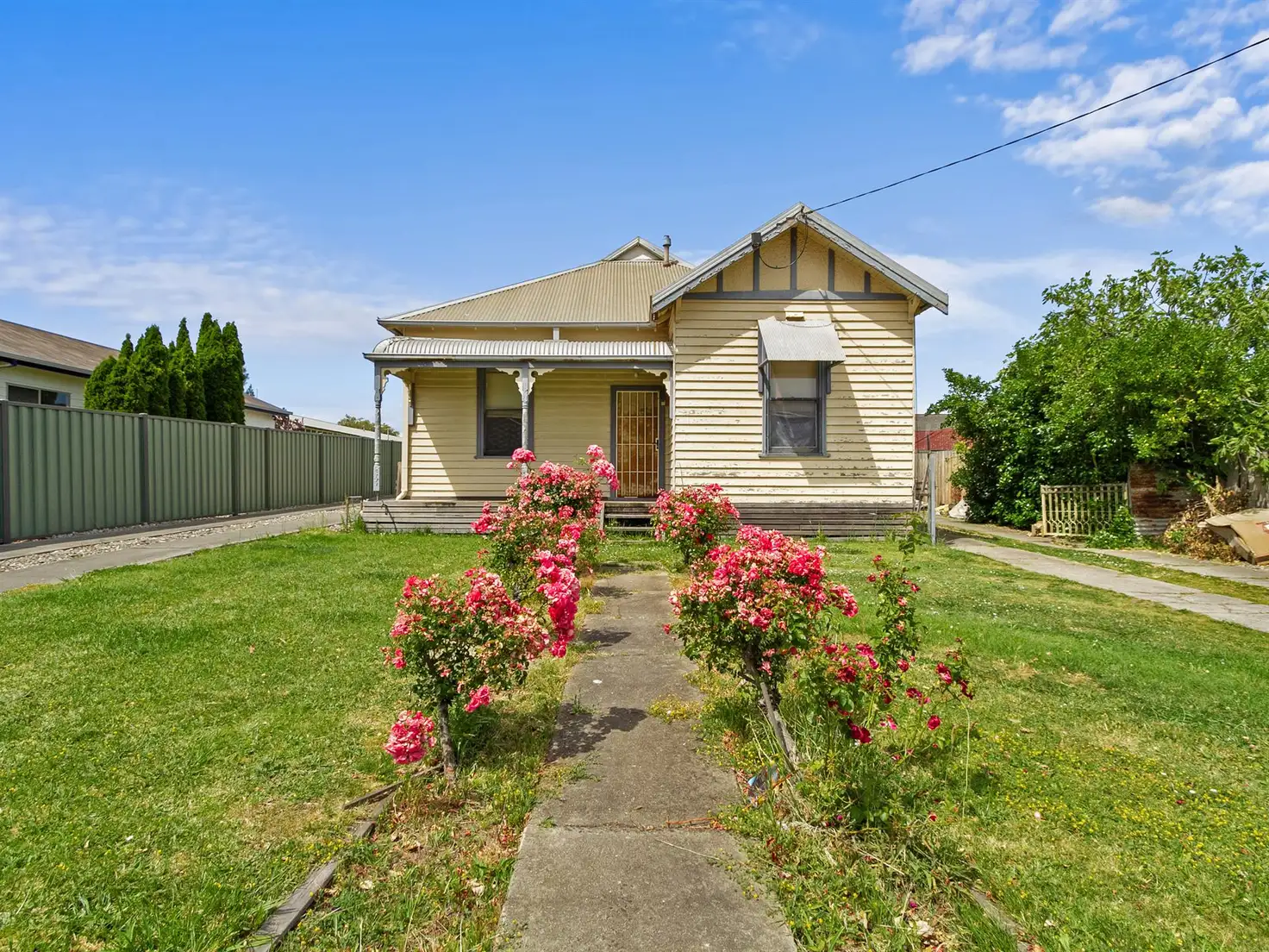 Main view of Homely house listing, 1-2/4 Victor Street, Morwell VIC 3840