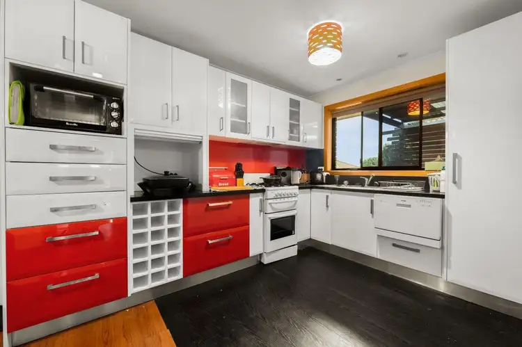 Sixth view of Homely unit listing, 3/9 Page Court, West Wodonga VIC 3690