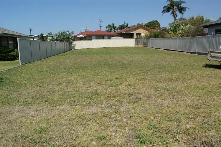 16 Niland Street, Corindi Beach NSW 2456