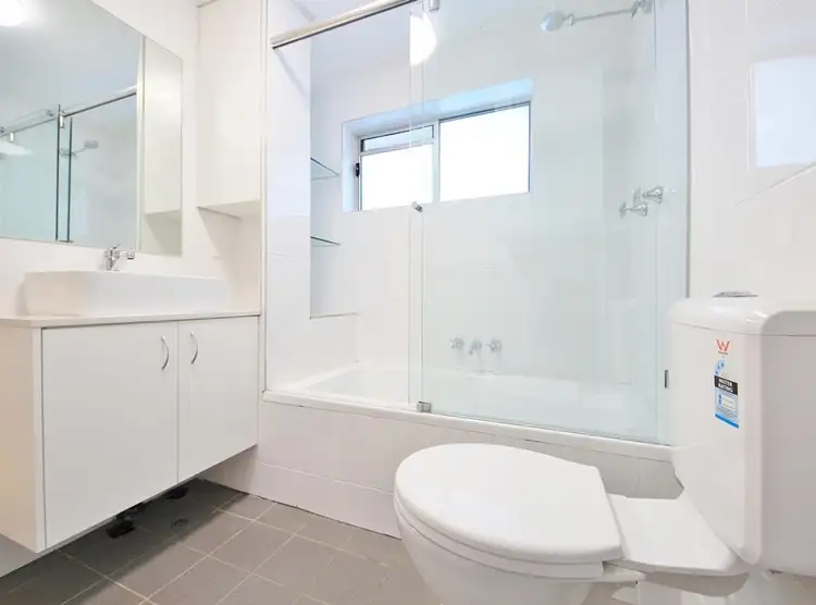 Third view of Homely apartment listing, 8/43 Murray Street, Bronte NSW 2024