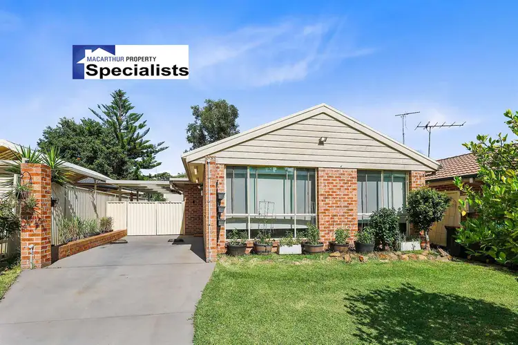 44 Ironside Avenue, St Helens Park NSW 2560