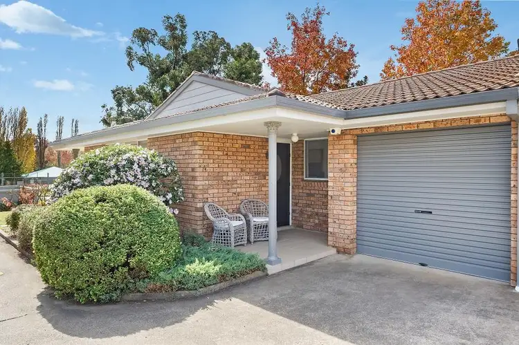 Second view of Homely unit listing, Unit 1/16 Warrendine Street, Orange NSW 2800