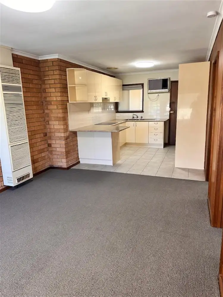 Fourth view of Homely flat listing, 1/359 Olive Street, South Albury NSW 2640