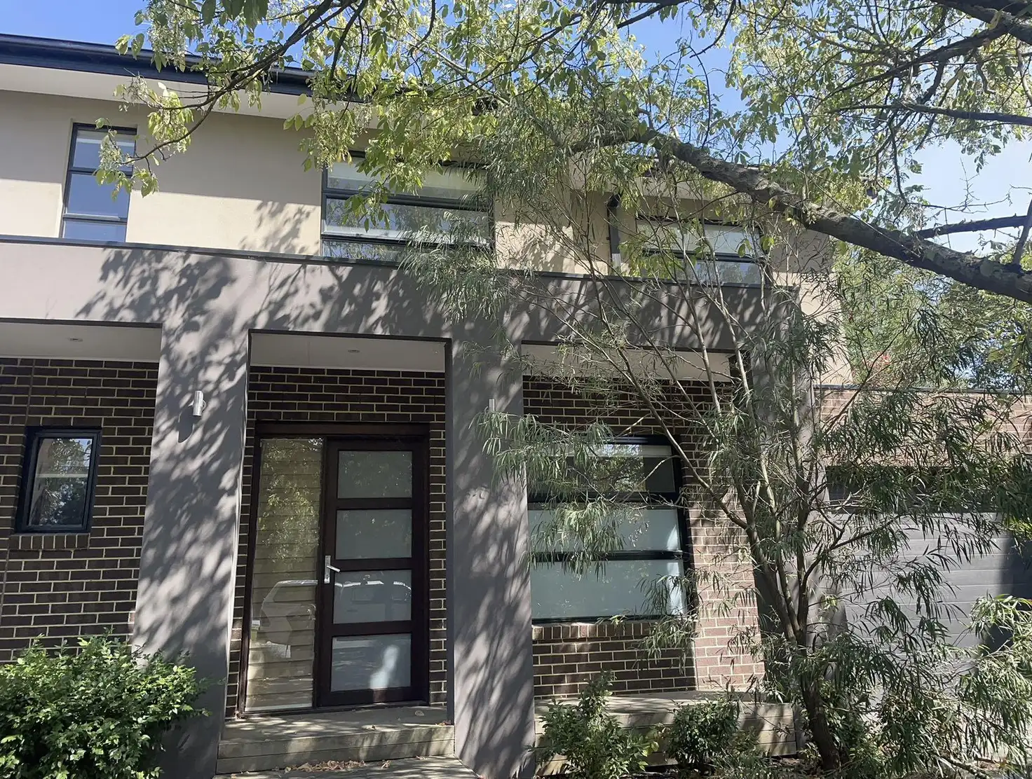 Main view of Homely townhouse listing, 1/32 Mccomas Grove, Burwood VIC 3125