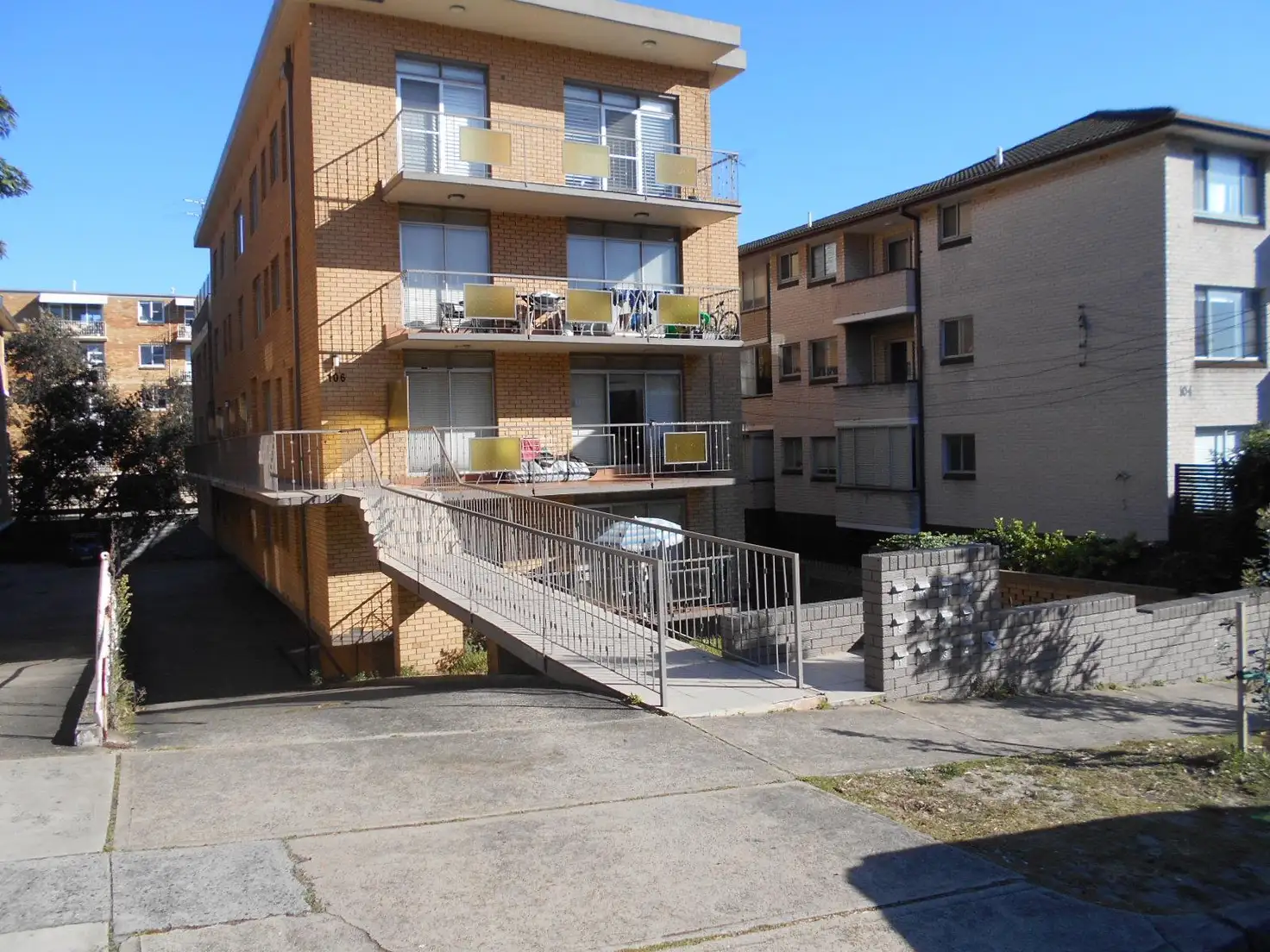 Main view of Homely unit listing, 6/106 Mount Street, Coogee NSW 2034