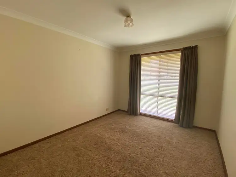 Fifth view of Homely house listing, 4 Crowe Place, Cootamundra NSW 2590