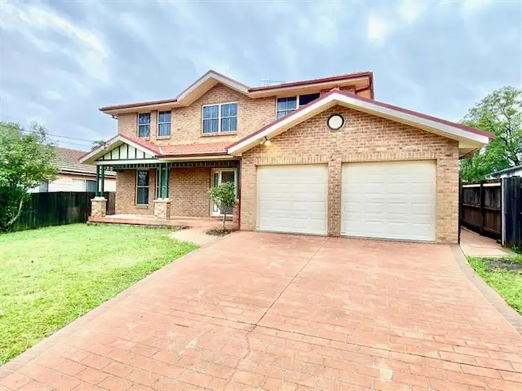 38 Old Berowra Road, Hornsby NSW 2077