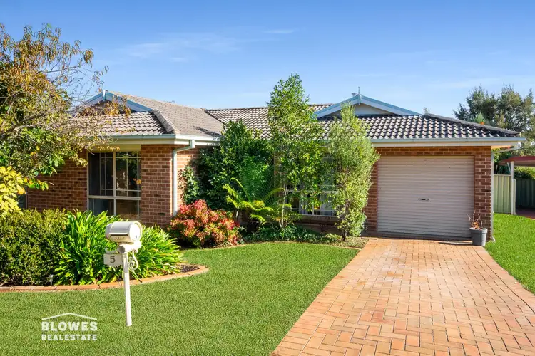 5 Todd Place