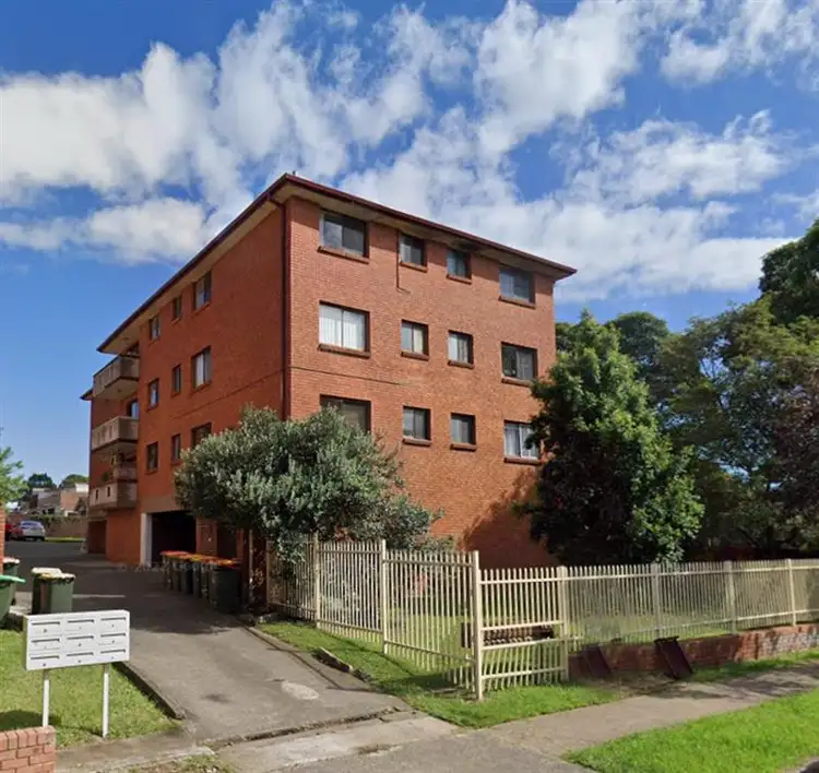 3 Forbes Street