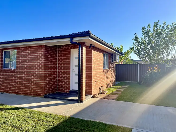 3a Mainsbridge Avenue, Liverpool NSW 2170