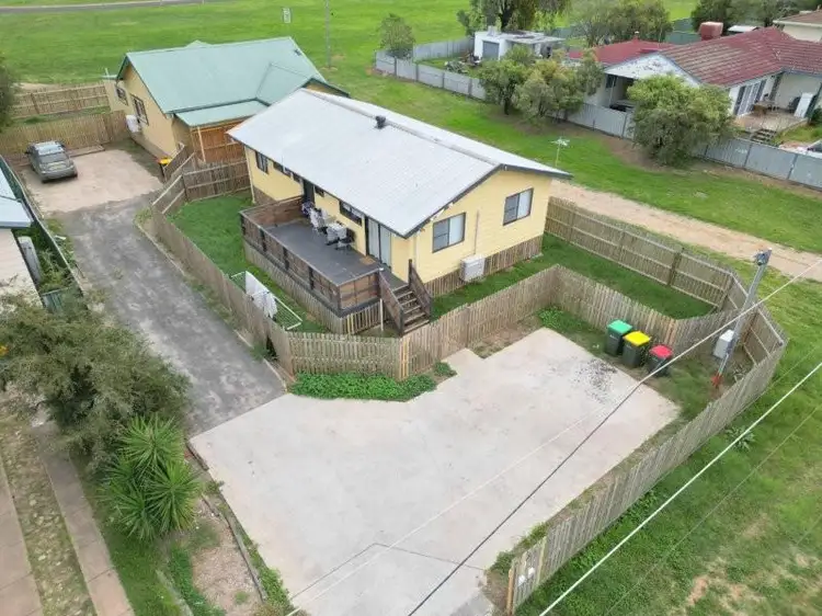 27A & 27B Hinds Street, Narrabri NSW 2390
