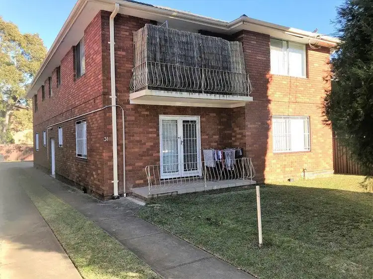31 Sproule Street