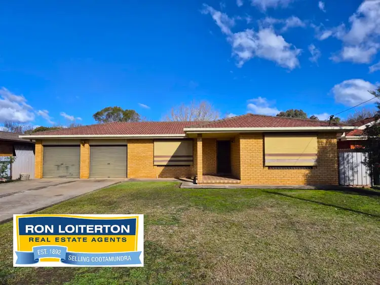 42 Cowcumbla Street, Cootamundra NSW 2590